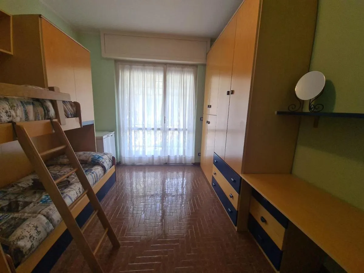 Apartment La Casa Di Sarah By Portofinovacanze Rapallo Italy